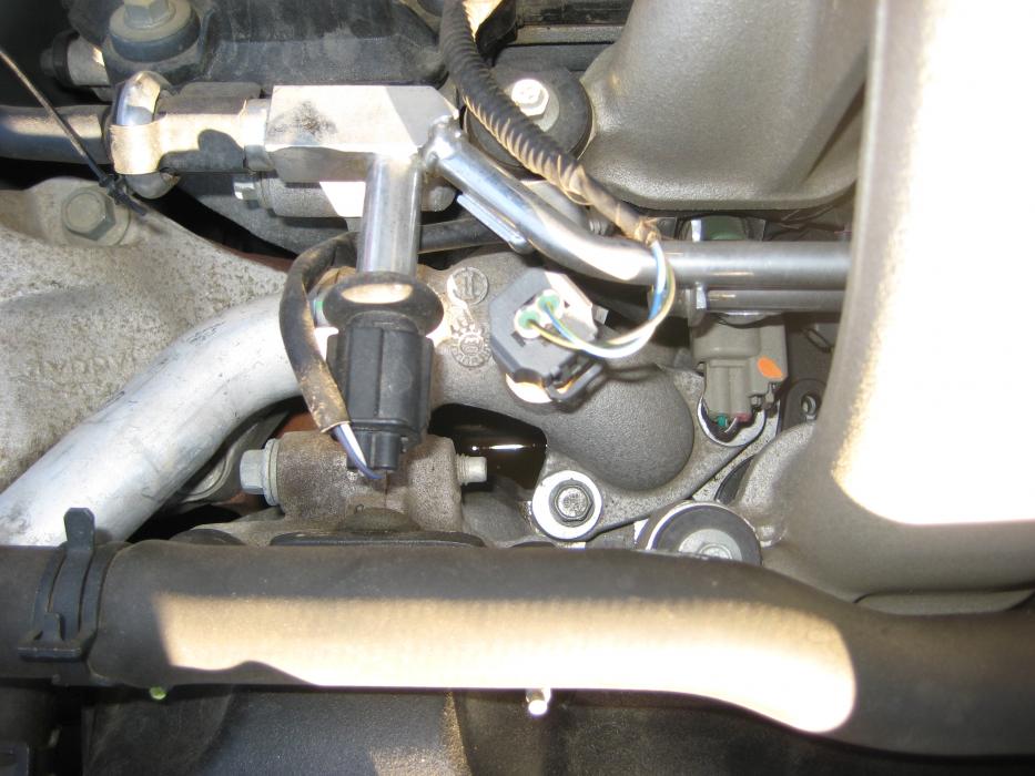 coolant leak engine left side cyl banks between jag jaguar motor stephen
