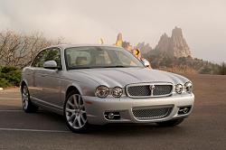 Concerned BMW owners butchered new 550i-jag-%40-43mm.jpg