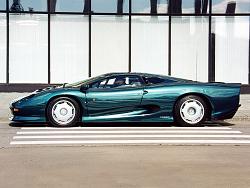 ** Pinnacle Wax Free Prize Draw **-jaguar_xj220-hr-manu-09.jpg