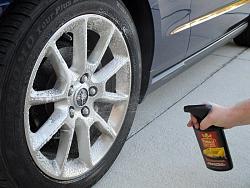 Brake Dust vs Pinnacle Advanced Wheel Cleaner Concentrate-img_05087.jpg