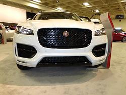 What colors were displayed at the auto shows?-jaguar-f-pace-5-.jpg