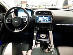 What colors were displayed at the auto shows?-jaguar-f-pace-4-.jpg