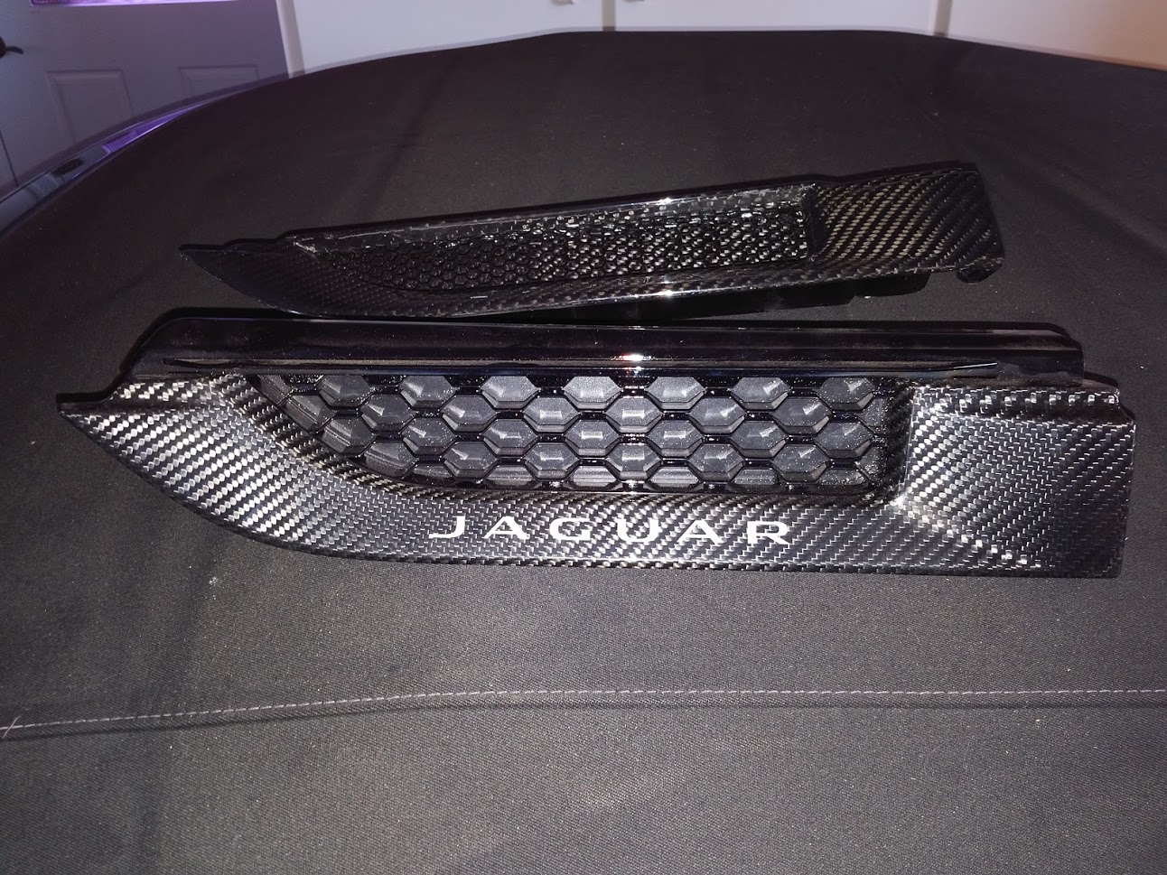 Jaguar F-Type Additional Side Vent Covers - Carbon Fiber