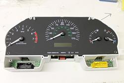 XJR Mark 2-gauge-cluster.jpg