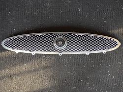 2007-2011 XKR Upper grille part# C2P12221 with emblem part # C2P4892-p1000365.jpg