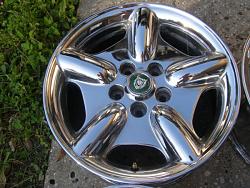 17 inch OEM Chrome Jaguar Rims-p1010222.jpg