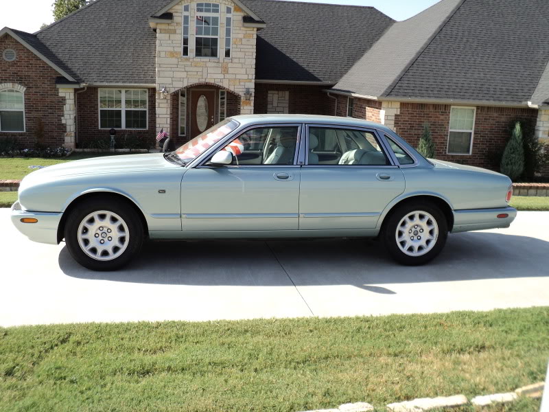 Name:  2003Jaguar005.jpg
Views: 945
Size:  119.6 KB