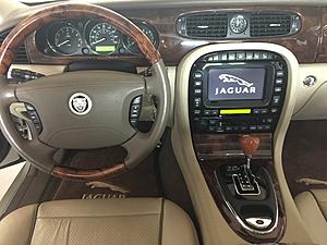 2008 Jaguar XJ (Excellent / Low Mileage)-08-front-panel.jpg
