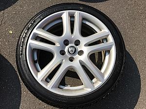 18&quot; Jaguar OEM Aruba Wheels &amp; Tires (set plus spare)-image4.jpg