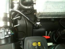Ways oil can travel in to intake system.-photo2.jpg