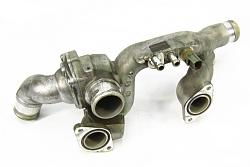 Help with coolant manifold leak-2003-s-type-r-engine-thermostat-housing-pipes.jpg