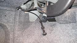 Fold down rear seat.-str-fold-down-rear-seat-cable.jpg