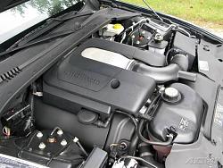 R and new 335i-2006-supercharged-engine-vvt.jpg
