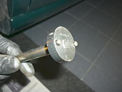 Low Dust Brakes-piston-retracting-tool.jpg