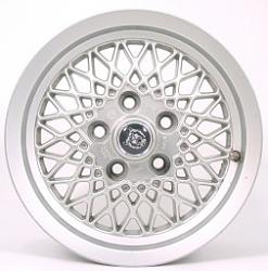 Would 16&quot; 5-spoke rims from '94 XJS fit on '92 XJS?-xjs-15-x-6.5-lattice-rim.jpg