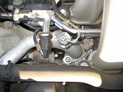 '04 3.0 / Coolant leak: left side engine, between cyl banks-jag-motor-leak.jpg