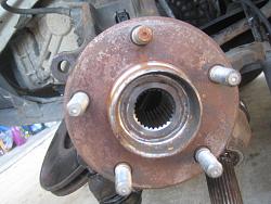 Front Wheel Bearing DIY with Photo's-5.jpg