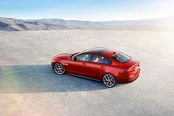 XE reveal - huge disappointment-2016_jaguar_xe_r34_ns_904143_1600.jpg