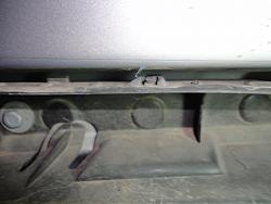 XJ8 Front Bumper Cover Removal-clip-top-bumper-bracket.jpg