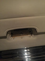 tray table latches keep breaking-photo175.jpg