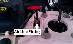 Front Air Shock, 2004 XJ8 VDP-left-front-air-line-fitting.jpg