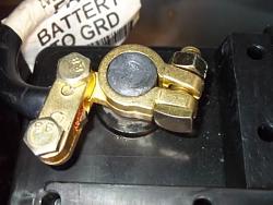 Faulty air suspension shows no error code-leojagger-145926-albums-rear-power-distribution-fuse-box-9762-picture-new-clamp-25289.jpg