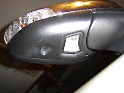 Improve Approach Side Mirror Light to LED on X358 With Ease-4-x358-review-mirror-directional-indicator-light-showing-approach-light-under-neith.jpg