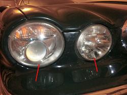  Headlight bulb replacement xj8 2005-image003.jpg