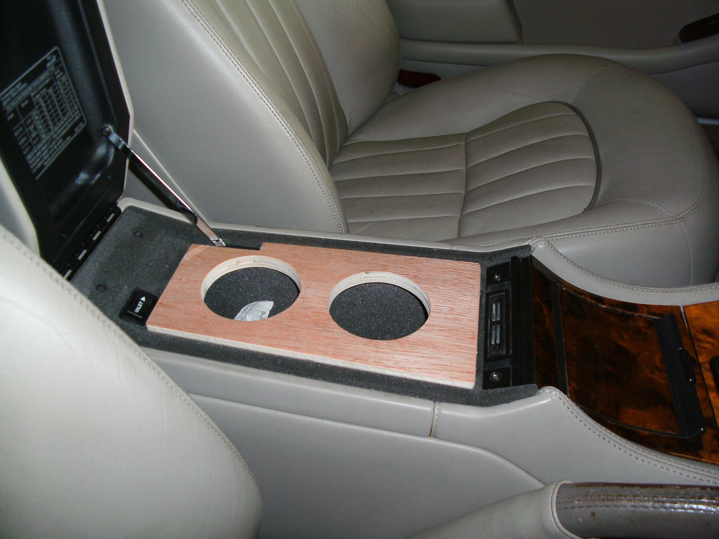 jaguar xe cup holder cover