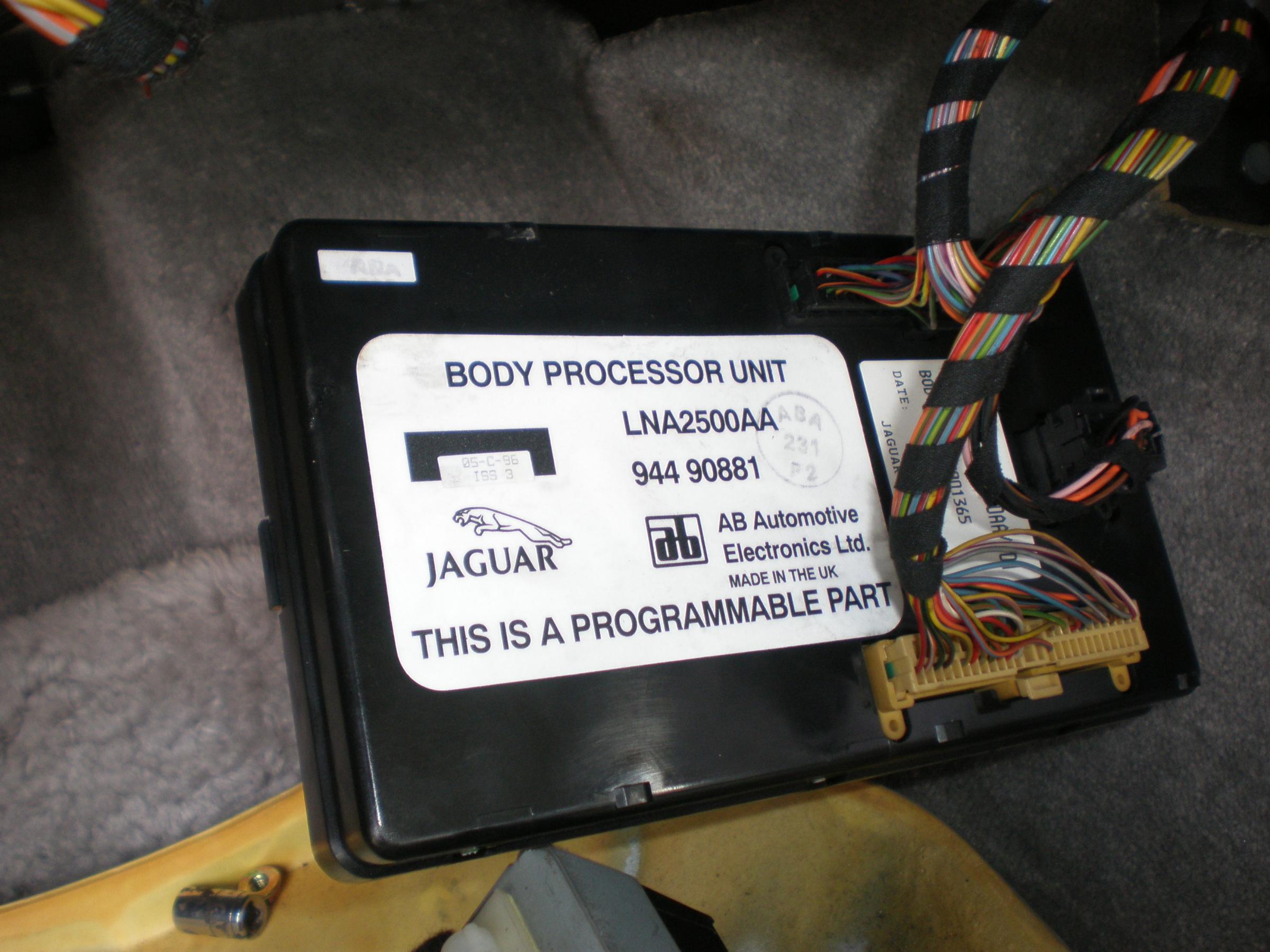 Jaguar xf body 2024 control module