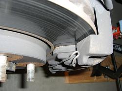 Why big increase in brake pad wear?-jag-lf-brake-pad-3.jpg