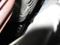 2003 xj8 oil change?-xj8-alternator-oil-filter-location-photo.jpg