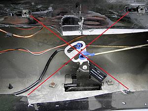 Luggage compartment problem-6002791664_20f93c92dc_b-2-.jpg