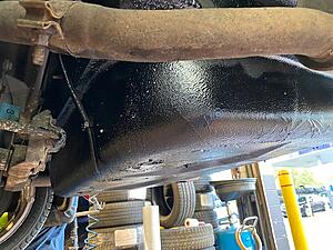 KLC's XJR Ownership Thread-trunk-underside.jpg