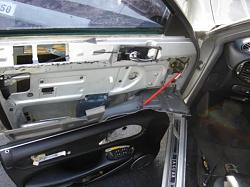 Door check arm tab/cracked - 99 xjr-dsc00125.jpg