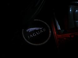Jaguar logo puddle lamps-1.jpg