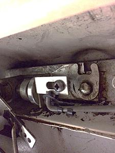 '84 SIII Gas tank question...-lock2.jpg