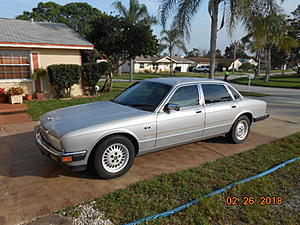 XJ6 Series III dash and center console wood trim-1990-xj40-002.jpg