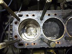 Need someone smarter than me - head gasket / block-p1010090.jpg