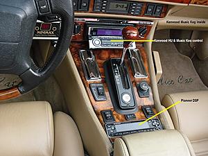 Restomod Jaguar XJS-5-head-unit-pioneer-dsp.jpg