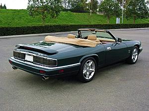 Restomod Jaguar XJS-20a-superb-brg-paint.jpg