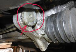 Need help with steering rack bushing-dscn0542.jpg