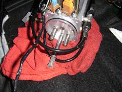 Convertible top pump: simple, low-cost pressure reduction-sth70854.jpg