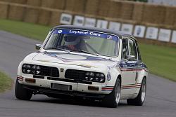 Low oil pressure warning at idle-triumph-dolomite-10.jpg