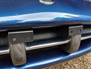 A drill-free, reversible front license plate holder that costs less than -5wfbz2z.png