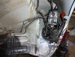 Loud clunk from front left when turning, getting worse...-suspension185.jpg