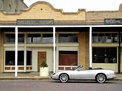 Wow us with your XK8/R photos-granger-old-facade.jpg