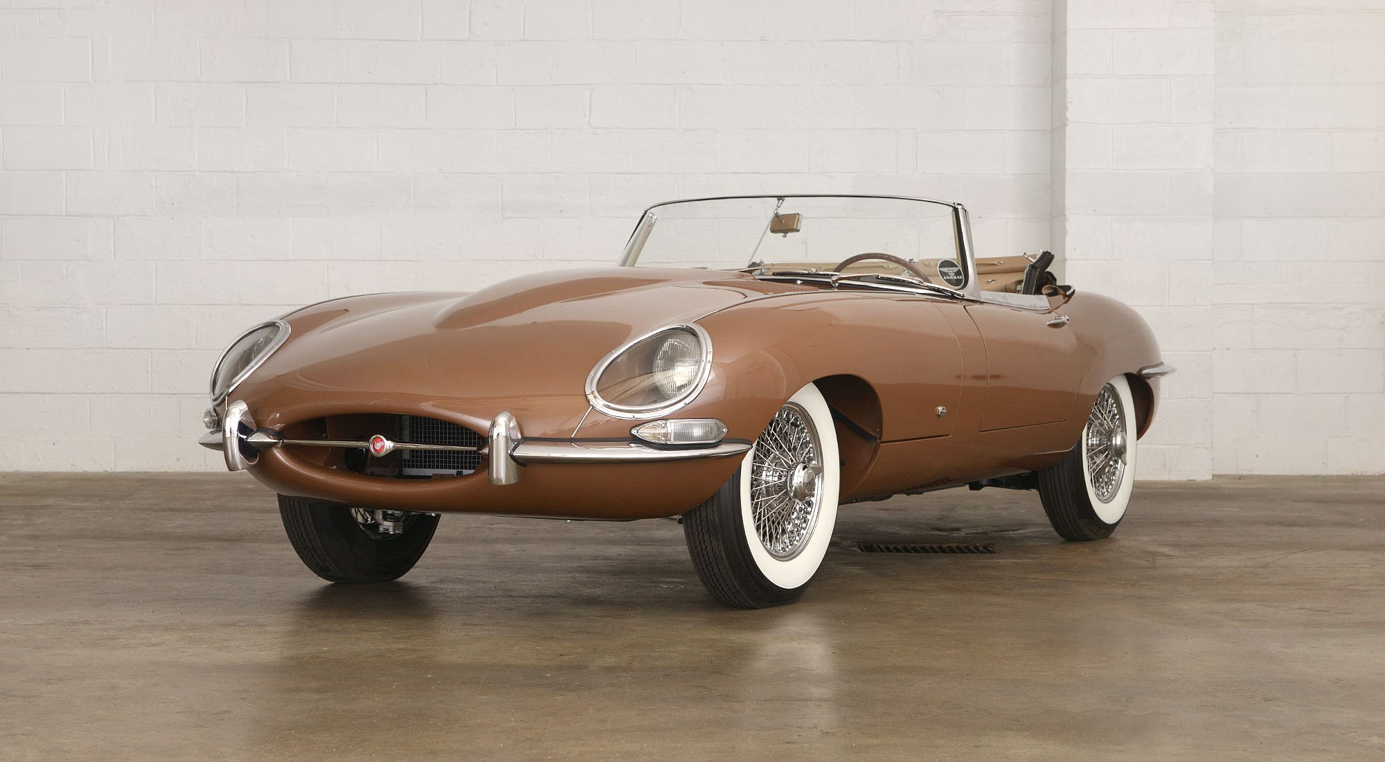 Gorgeous First Gen 1961 Jaguar E-Type Roadster