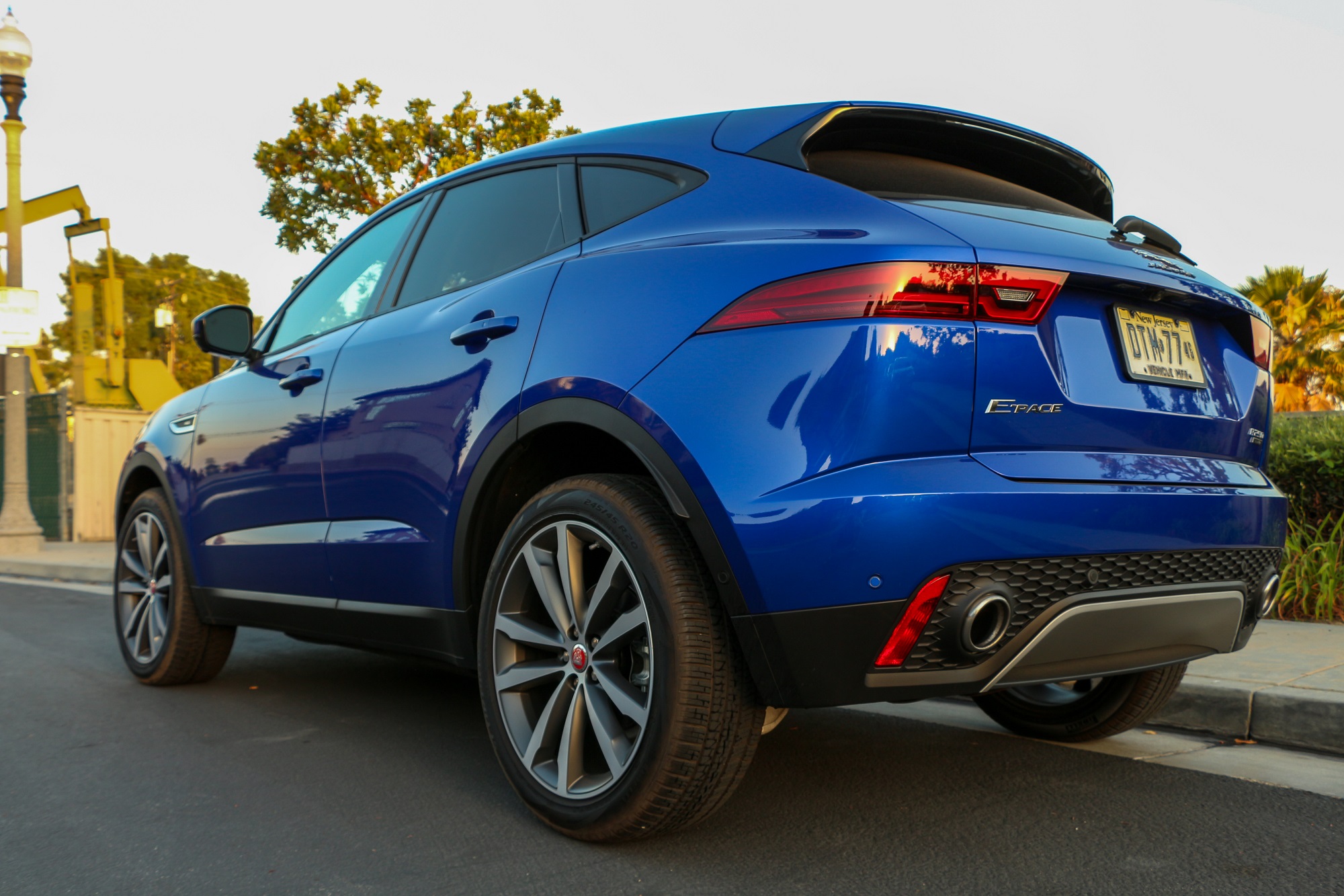 Jaguarforums.com 2018 2019 Jaguar E-PACE SE P250 AWD Review Drive Opinion Interior Exterior