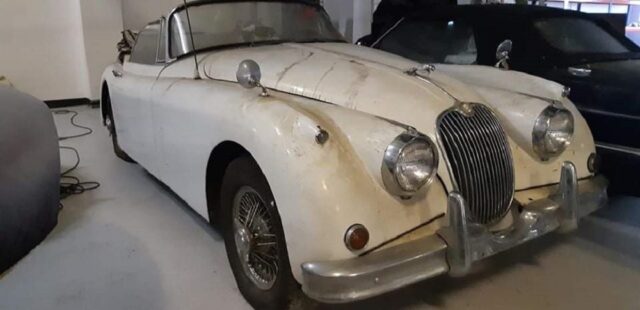 Classic 1960 Jaguar XK150